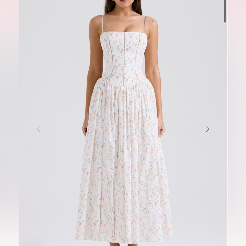 House of CB Ysabella Dress in White Posy Size Medium